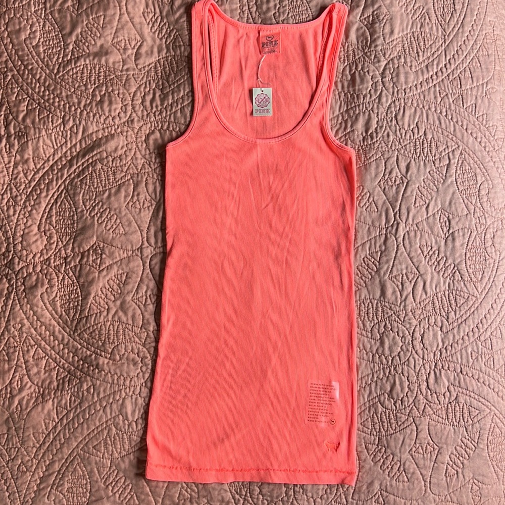 NWT Victoria’s Secret Pink Tank top
